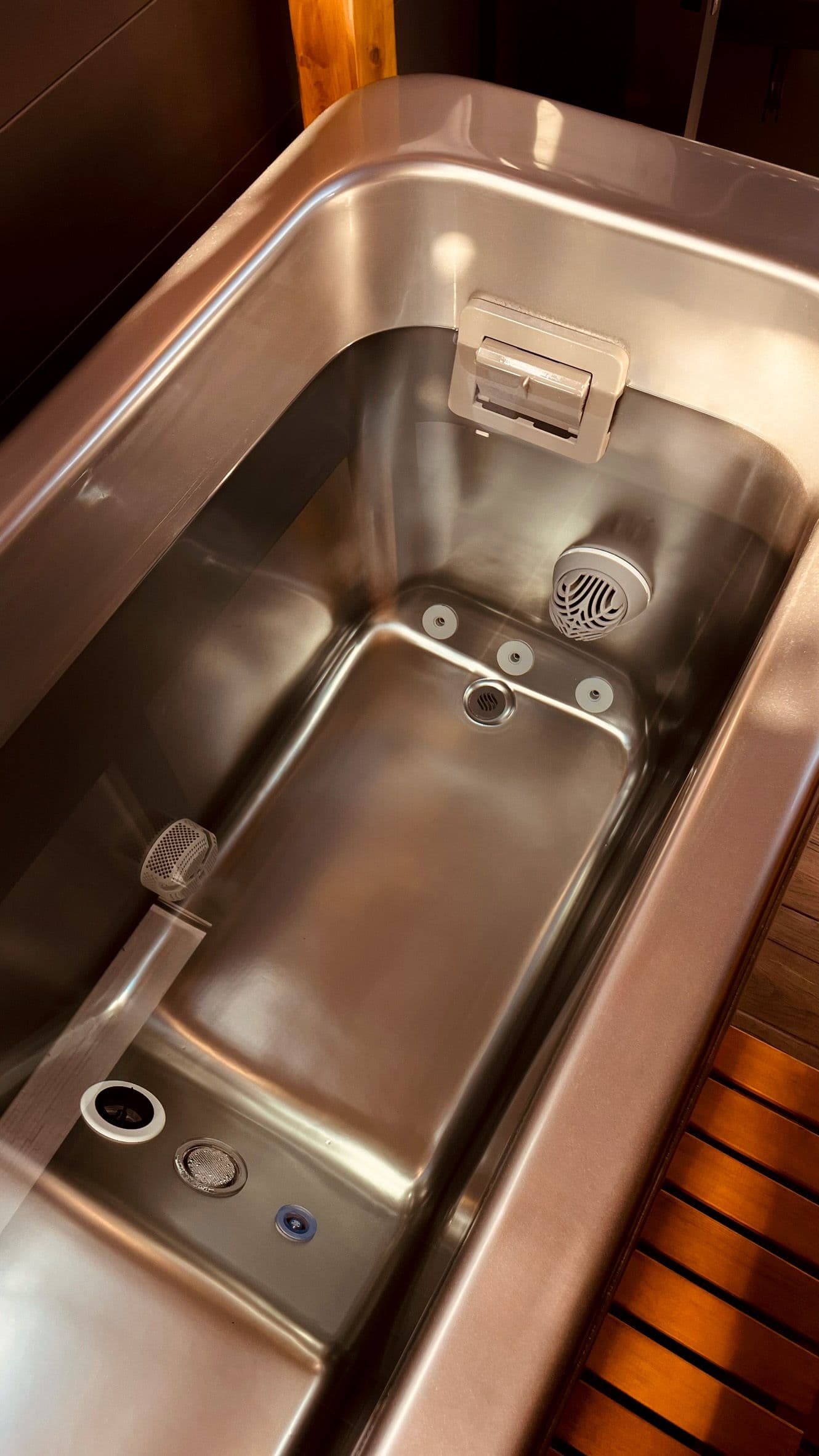 A close-up photo of the inside of a bath with bubbles turned off.